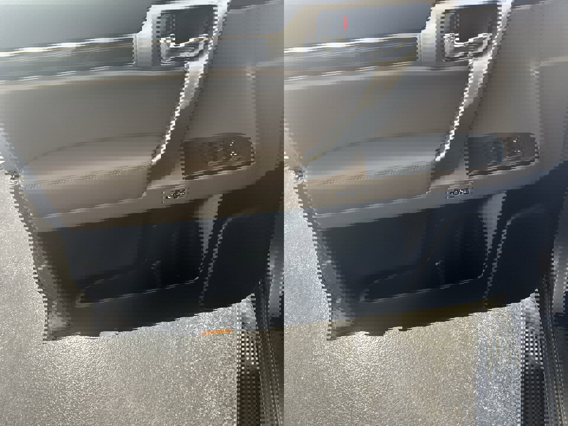 Used 2022 Lexus GX 460 Premium image 36