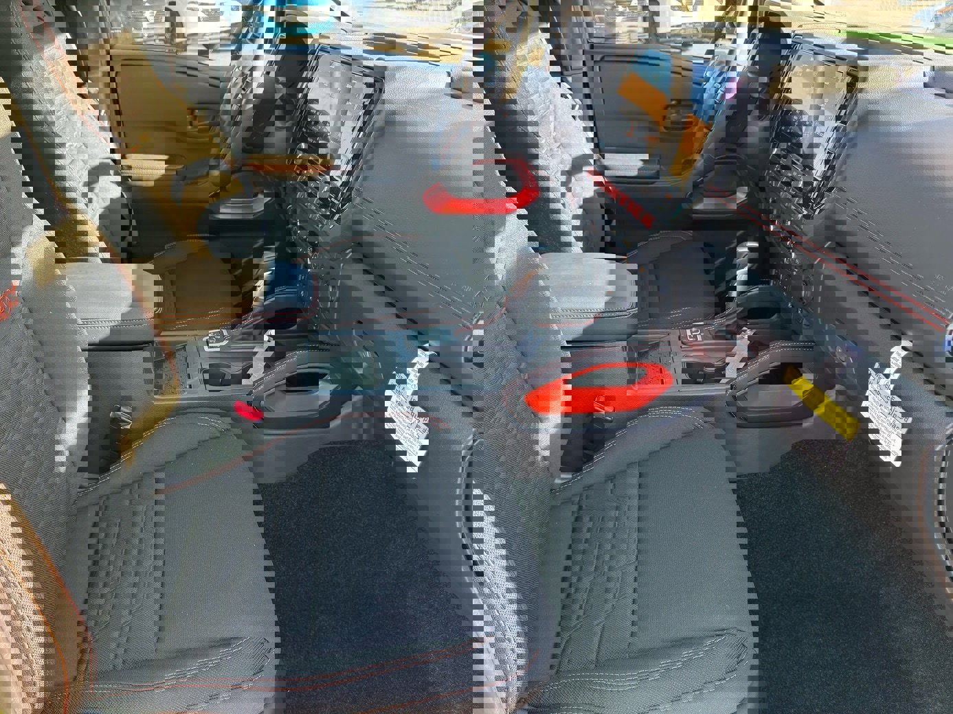 New 2026 Nissan Frontier PRO-4X w/ Pro-4x Convenience Package image 12