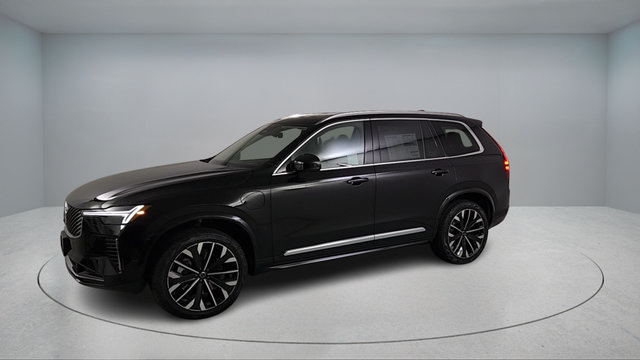 New 2026 Volvo XC90 T8 Ultra w/ Lounge Package AWD/4WD image 3