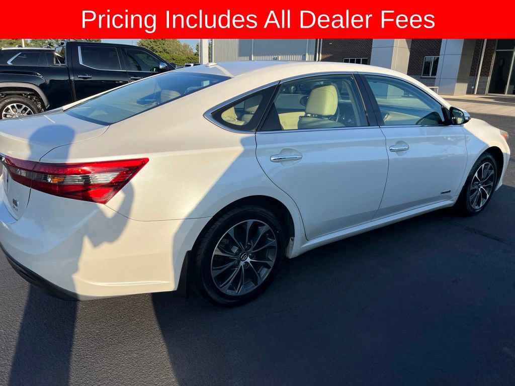 Used 2016 Toyota Avalon XLE Premium FWD image 13