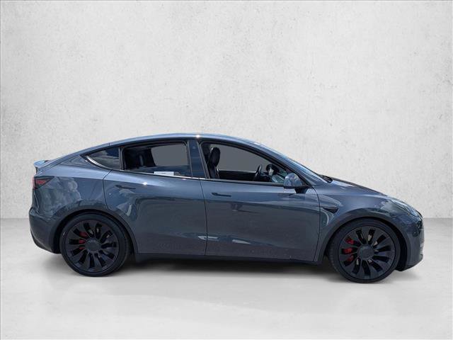 Used 2022 Tesla Model Y Performance AWD/4WD image 4