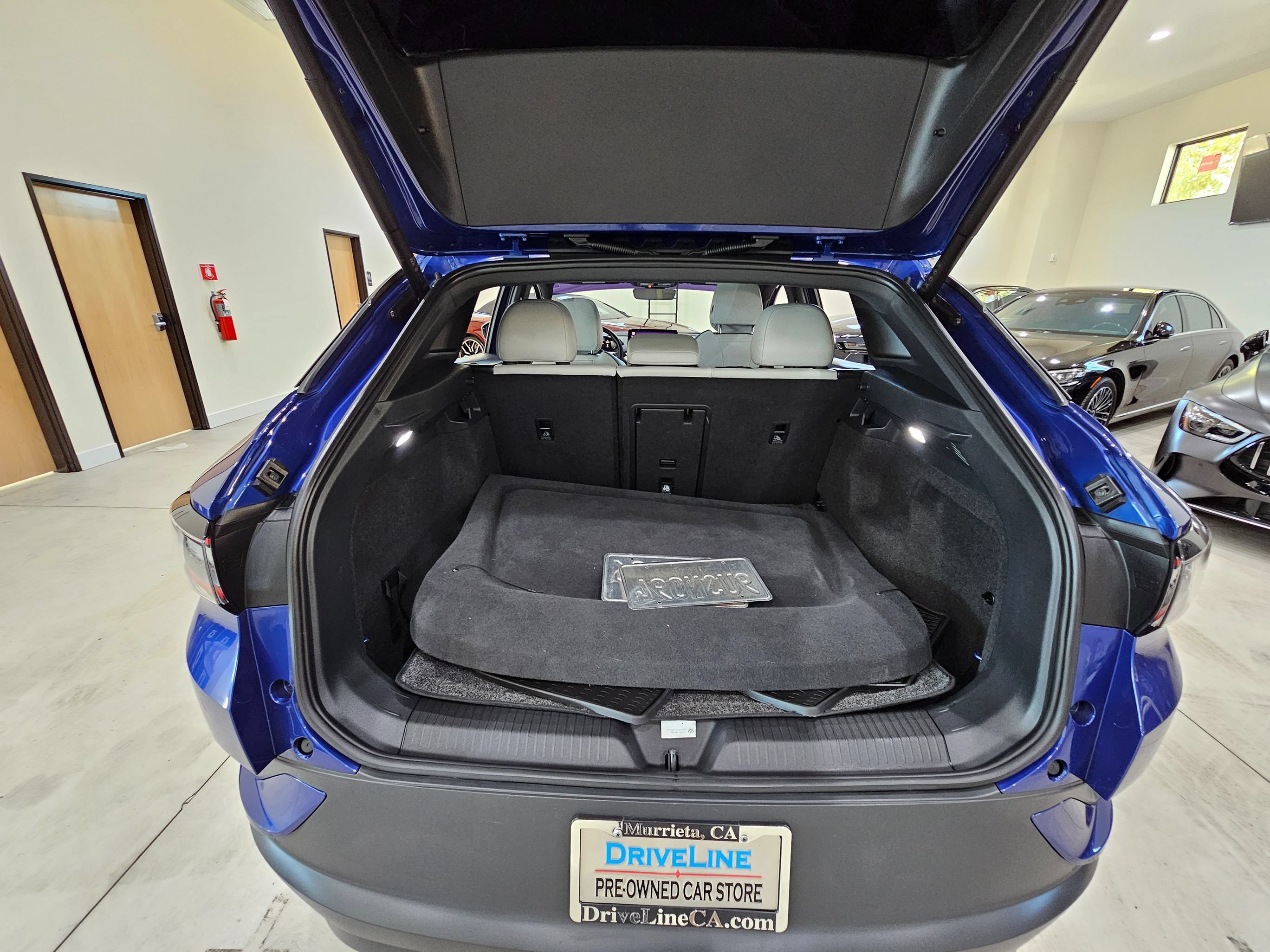 Used 2022 Volkswagen ID.4 Pro S RWD image 32