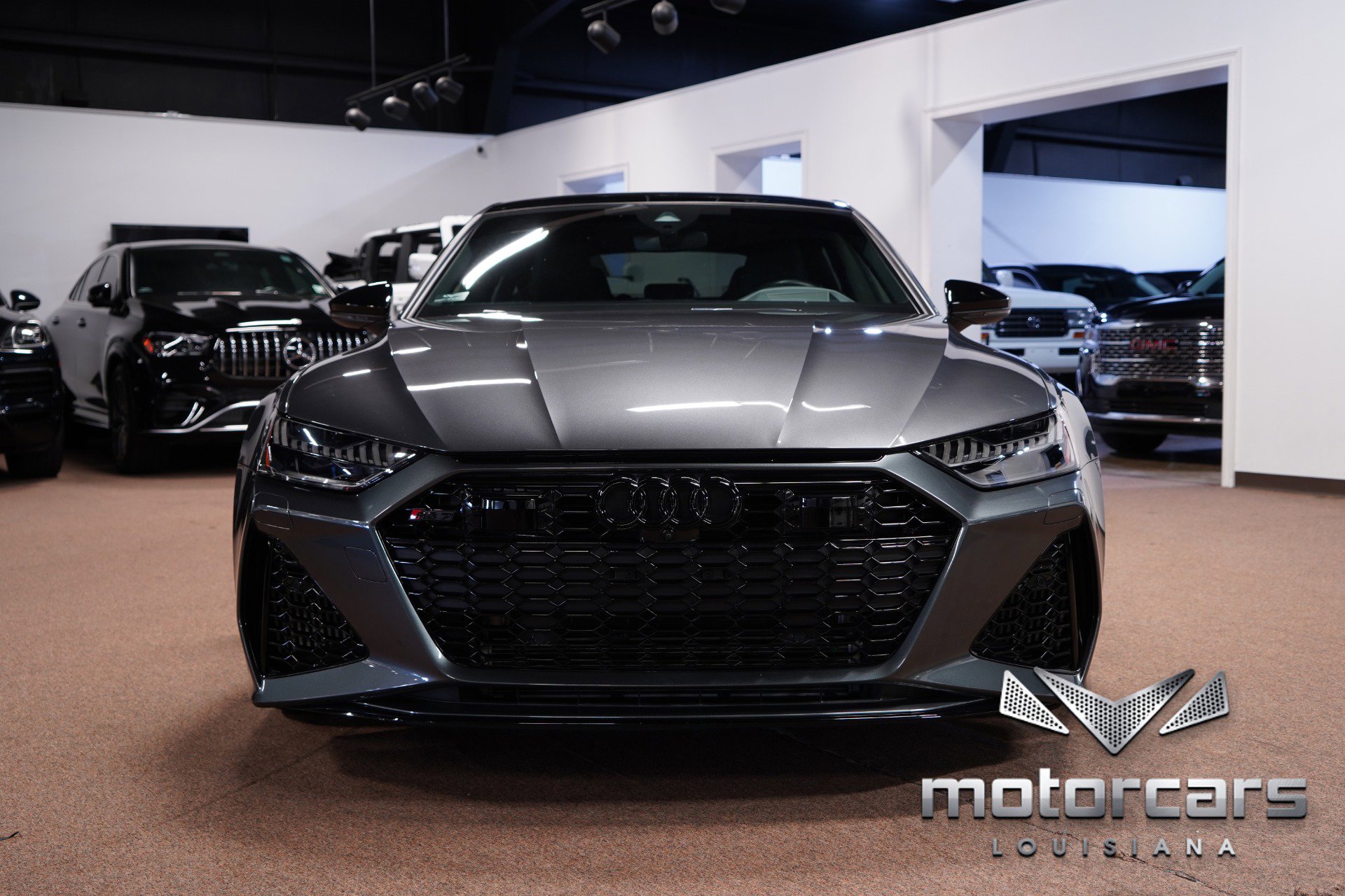 Used 2023 Audi RS 7 Sportback w/ Black Optic Package AWD/4WD image 2