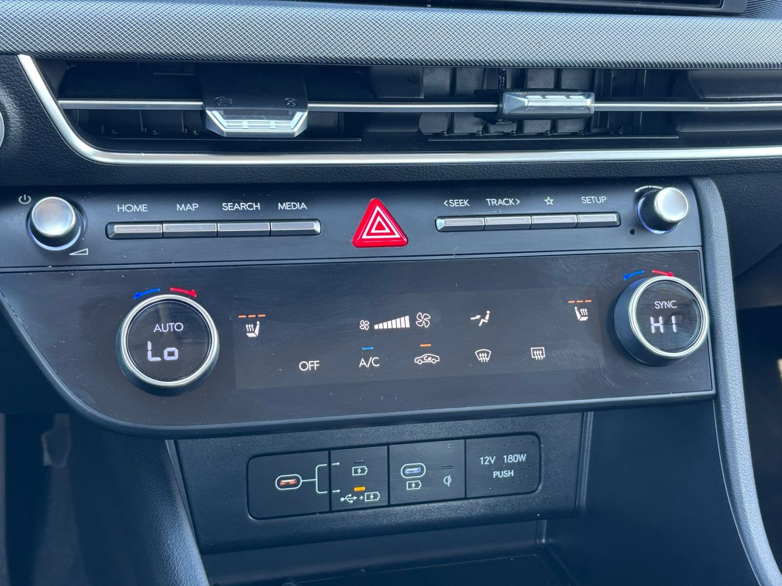 New 2026 Hyundai Sonata SEL FWD image 24