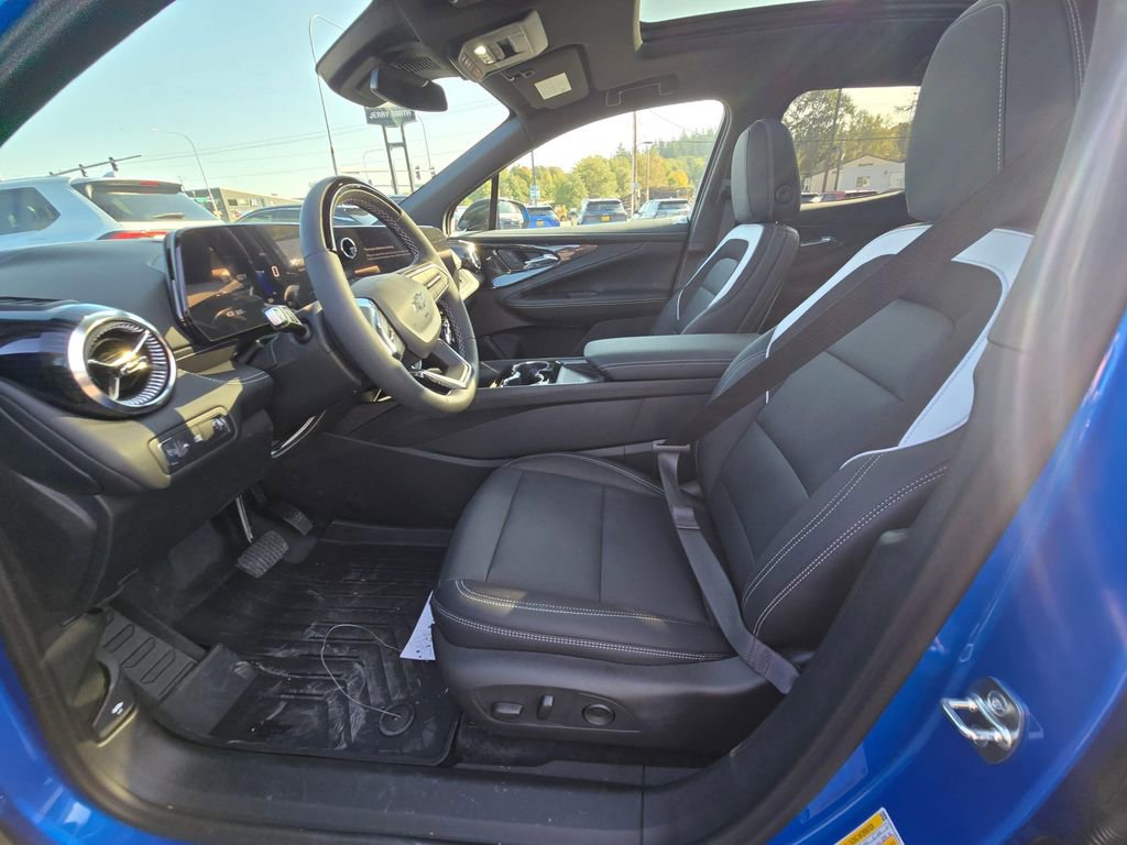 New 2025 Chevrolet Blazer EV LT w/ Super Cruise Package image 17