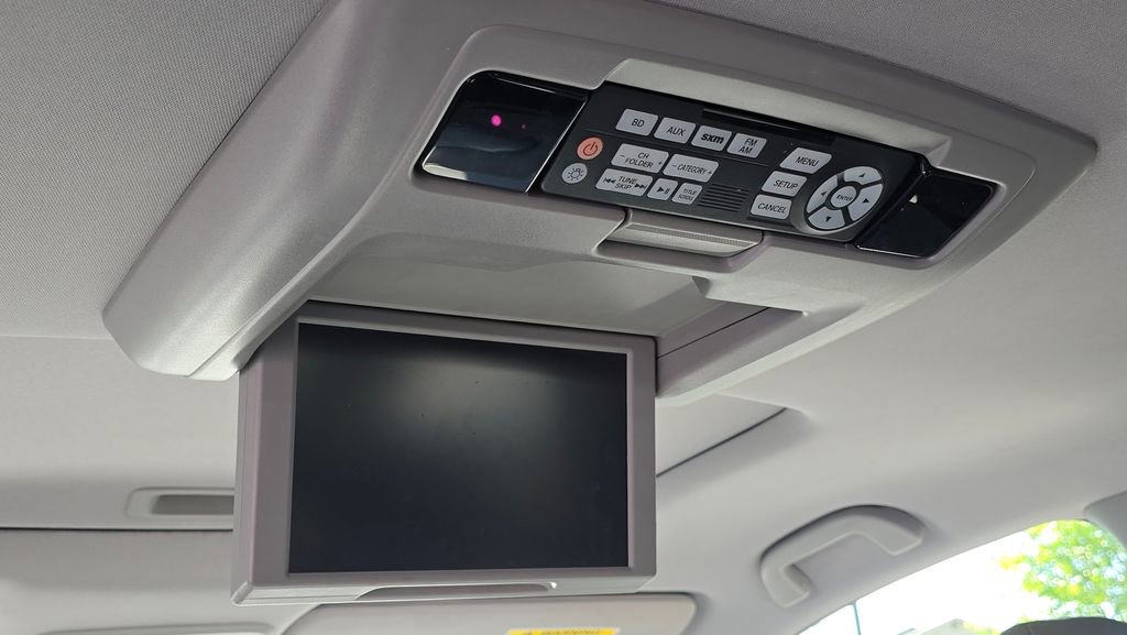 Used 2017 Honda Pilot Elite image 58
