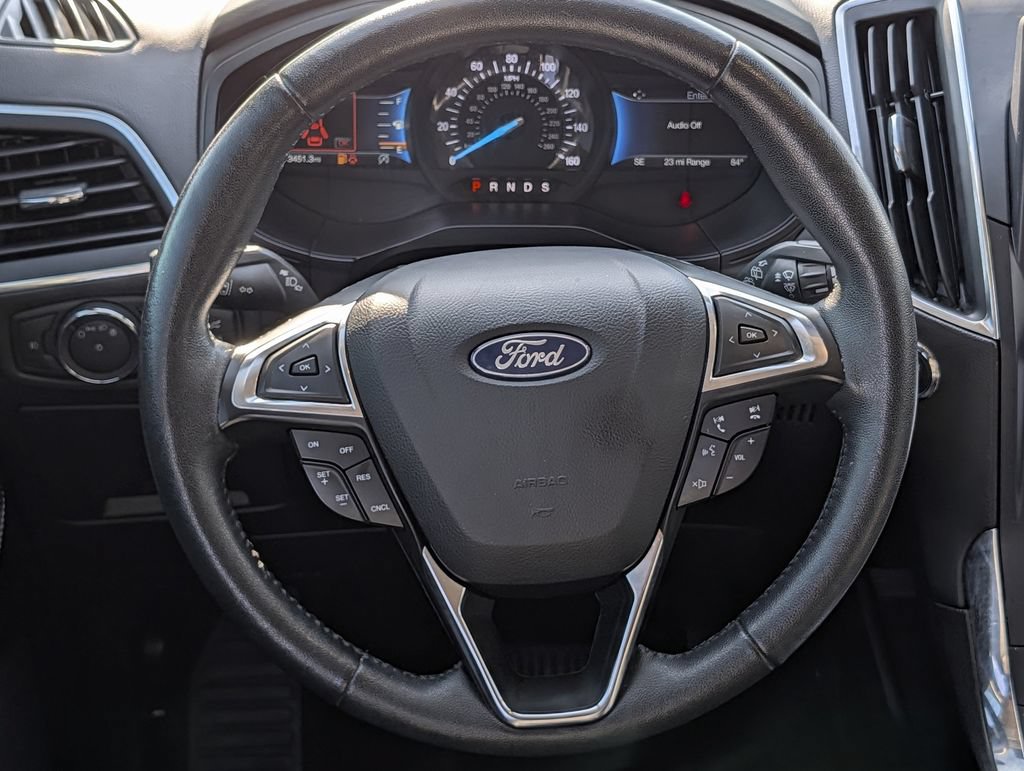 Used 2022 Ford Edge Titanium AWD/4WD image 13