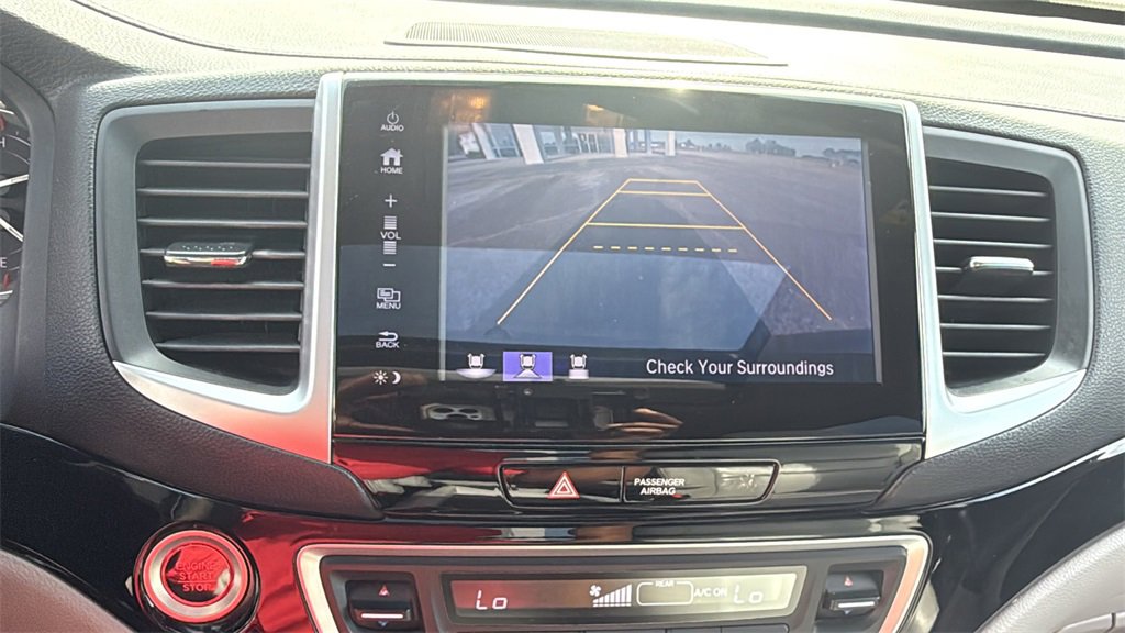 Used 2017 Honda Pilot Touring image 27