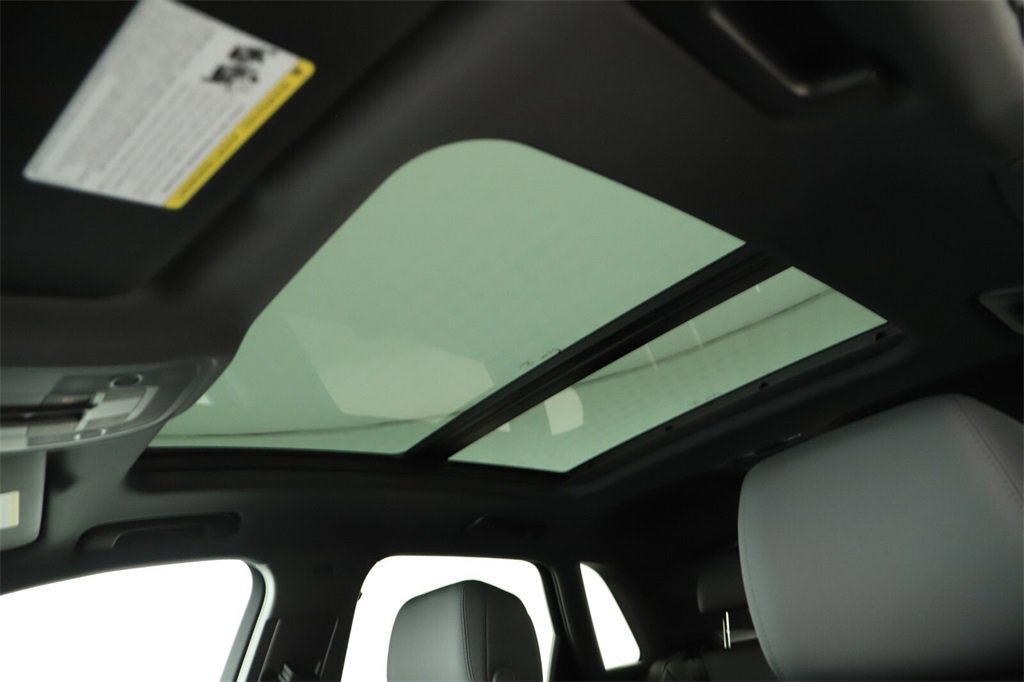 New 2025 Audi Q3 2.0T Premium image 26