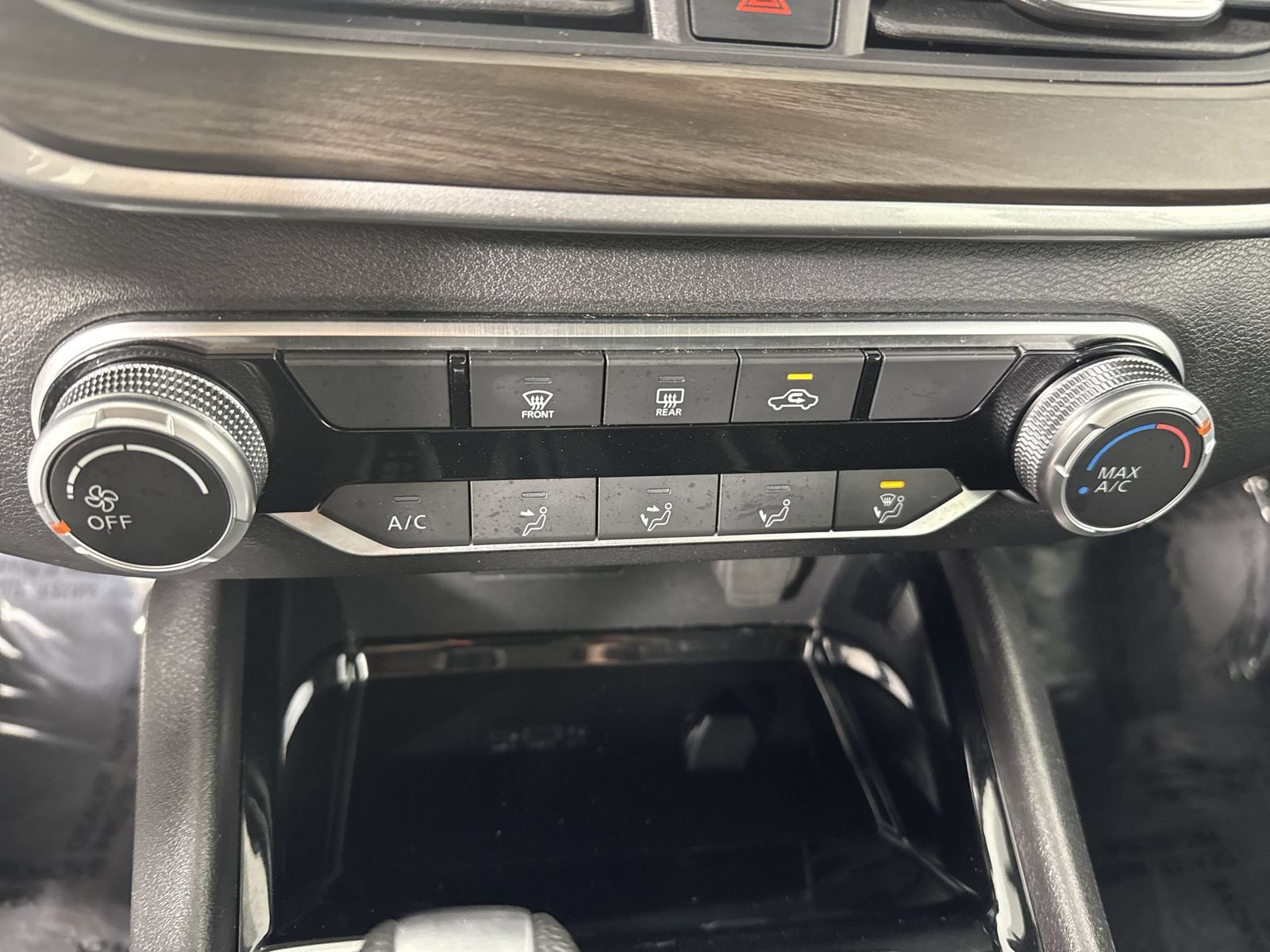 Certified 2024 Nissan Altima 2.5 SV FWD image 10