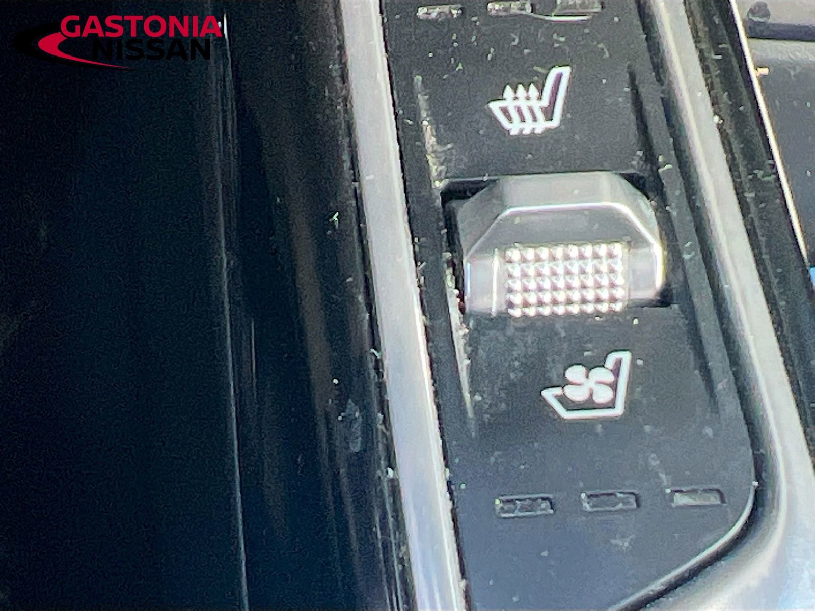 Used 2021 Kia Sorento SX image 26