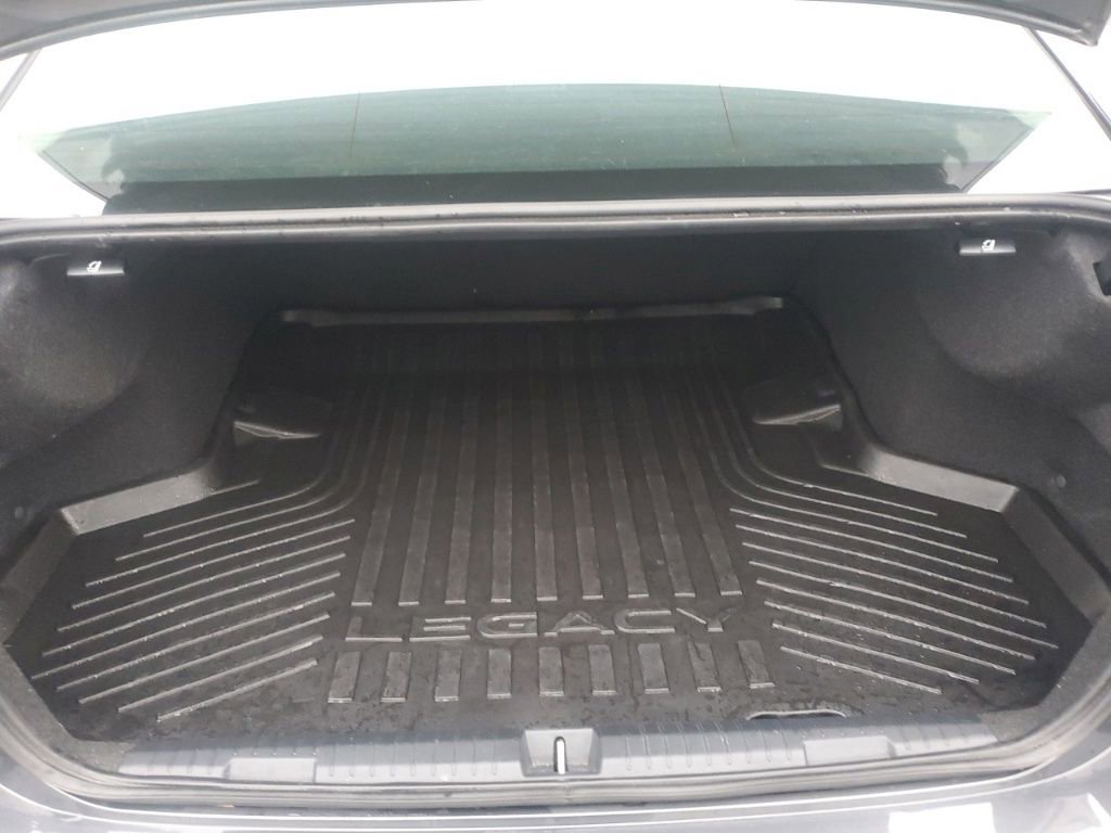 Used 2024 Subaru Legacy Premium image 27