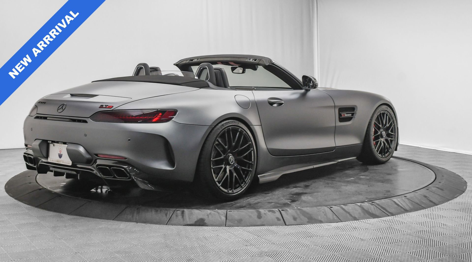 Used 2019 Mercedes-Benz AMG GT C image 8