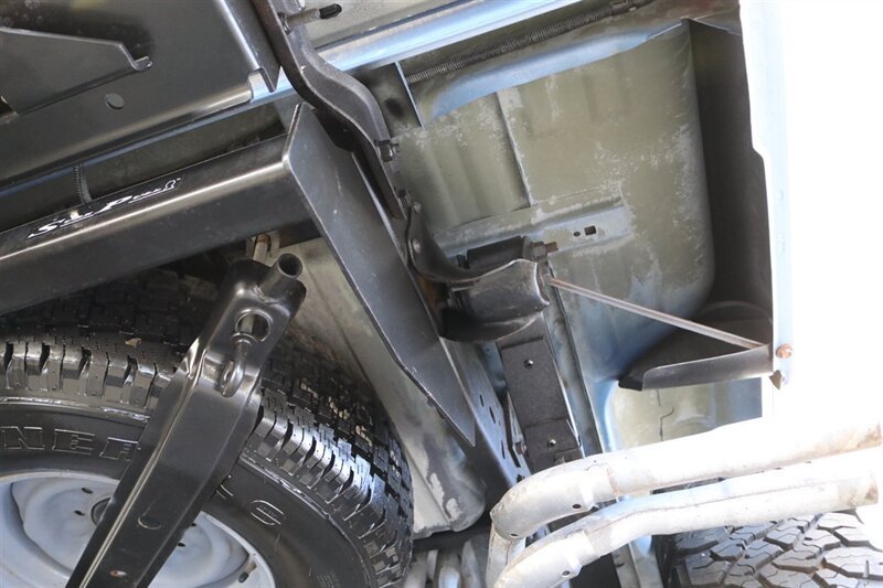 Used 1997 Ford F250 4x4 Regular Cab Heavy Duty image 23