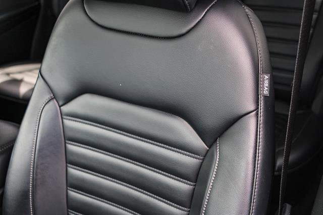 Used 2023 Ford Edge SEL image 24