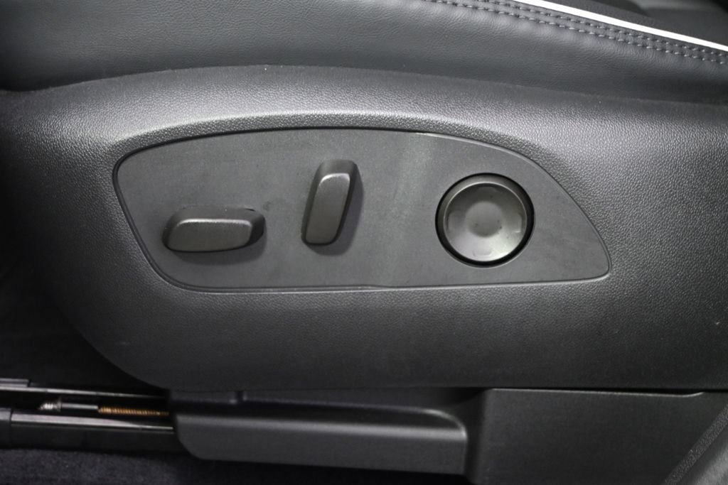 Used 2024 GMC Acadia Denali w/ LPO, Floor Liner Package AWD/4WD image 14