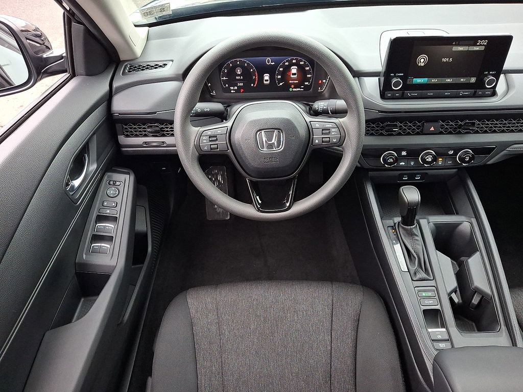 Used 2025 Honda Accord LX image 11