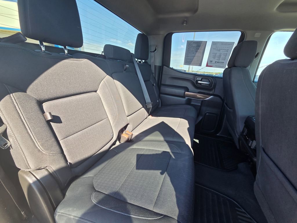 Used 2022 Chevrolet Silverado 1500 RST w/ Redline Edition AWD/4WD image 26