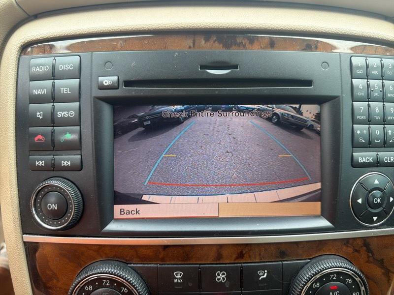 Used 2011 Mercedes-Benz R 350 4MATIC image 36
