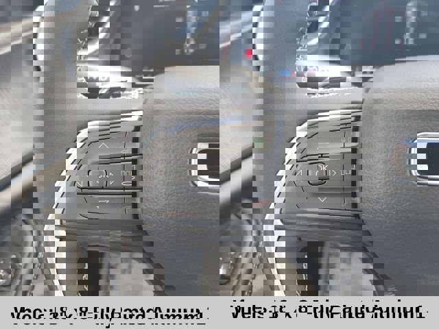 New 2025 Jeep Grand Cherokee Altitude image 15