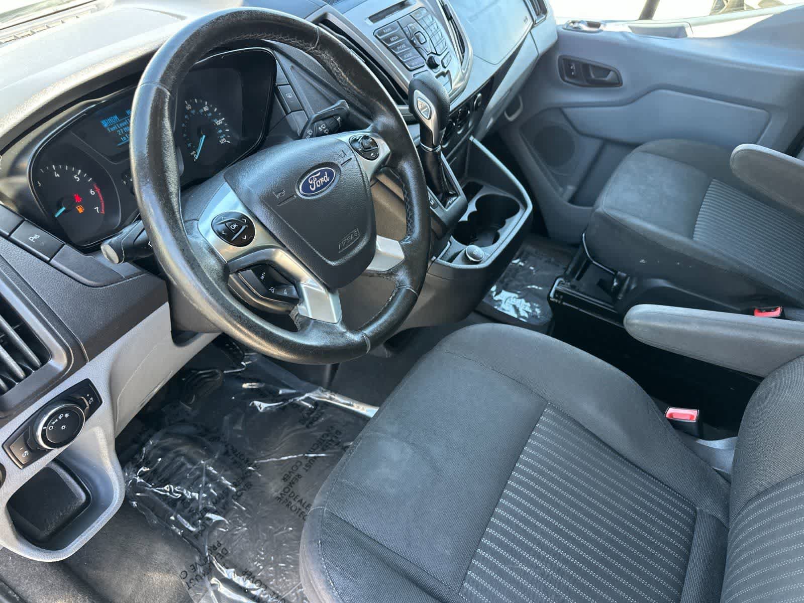 Used 2017 Ford Transit 150 XLT RWD image 12