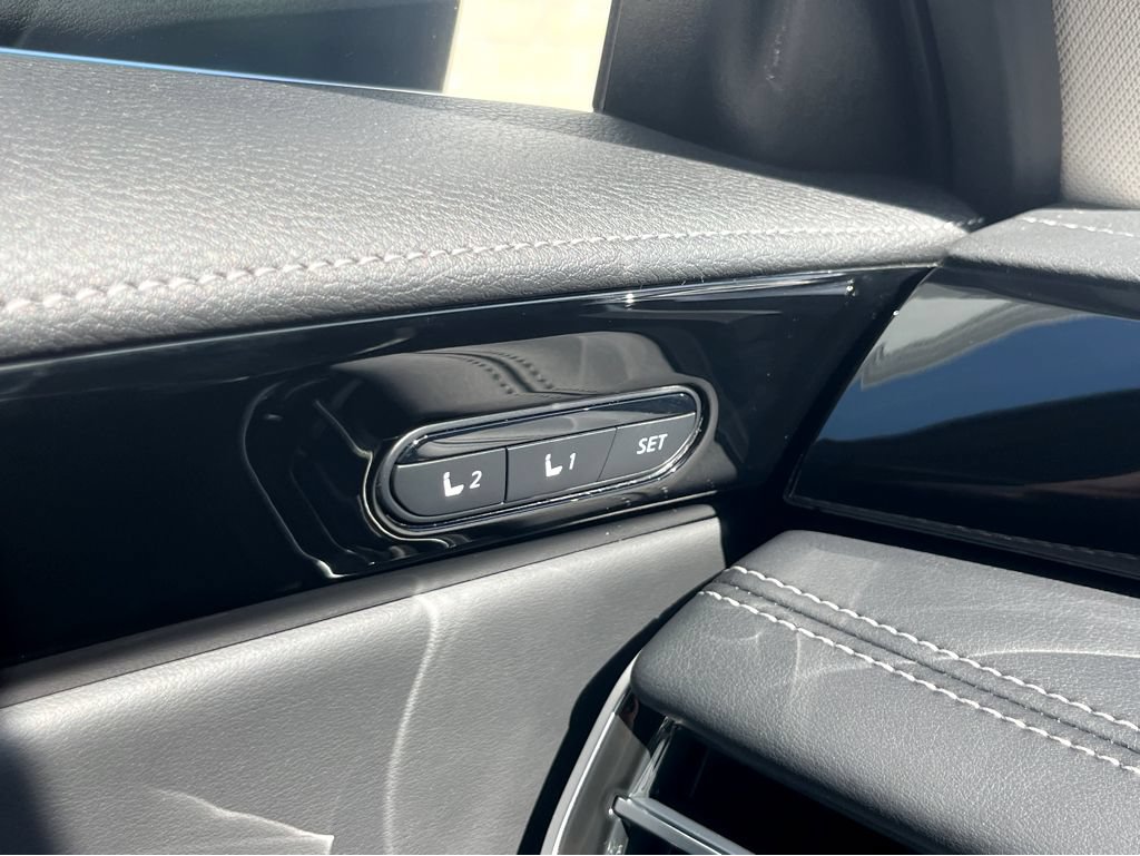 New 2025 INFINITI QX60 Pure FWD image 29