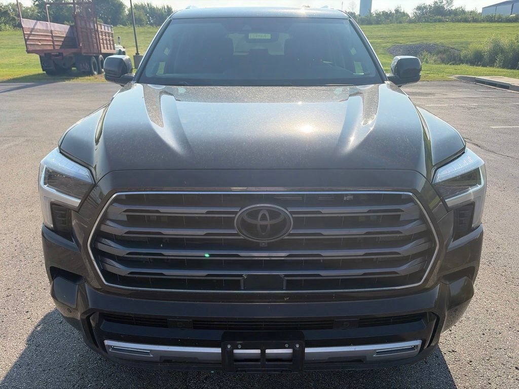 Used 2024 Toyota Sequoia Limited AWD/4WD video 2