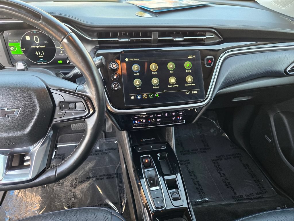 Certified 2022 Chevrolet Bolt EUV Premier w/ Sun & Sound Package FWD image 17