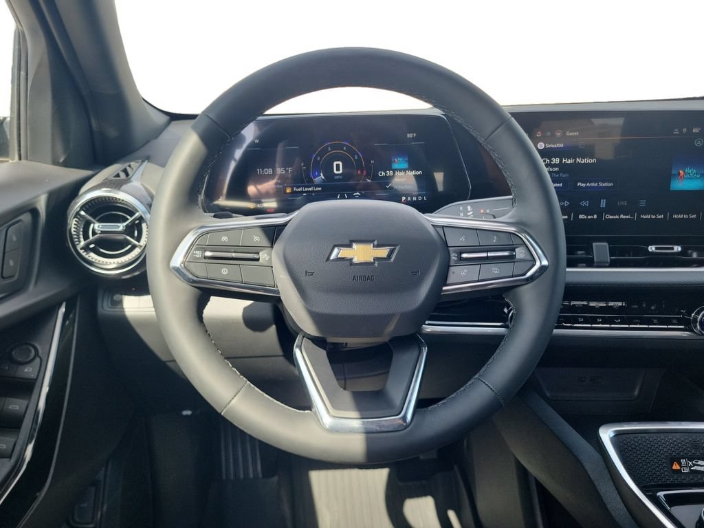 New 2027 Chevrolet Equinox LT w/ Convenience Package II FWD image 13