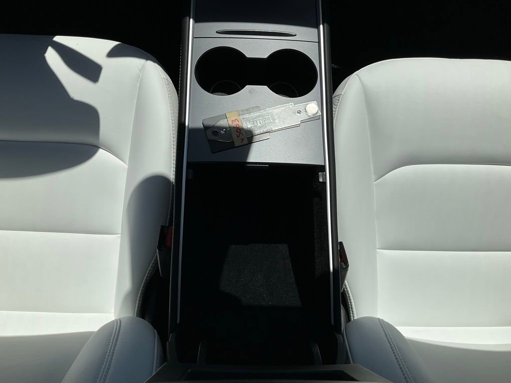 Used 2023 Tesla Model 3 Performance image 44
