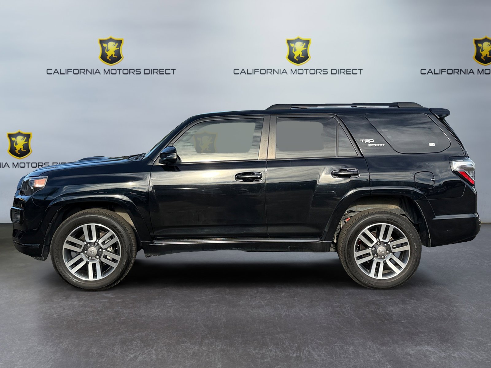 Used 2022 Toyota 4Runner TRD Sport image 2