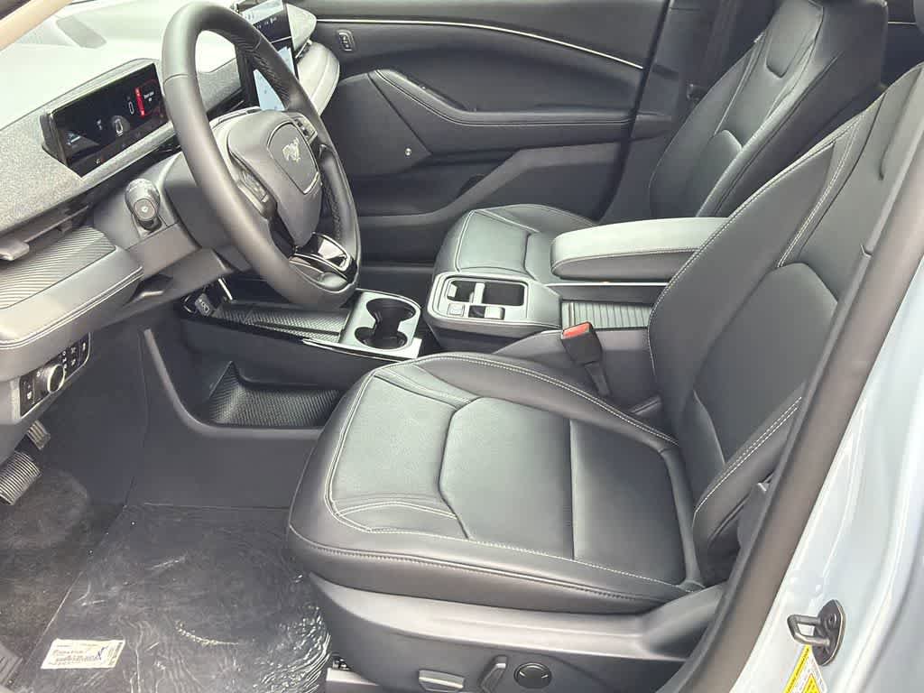 New 2026 Ford Mustang Mach-E Premium image 10