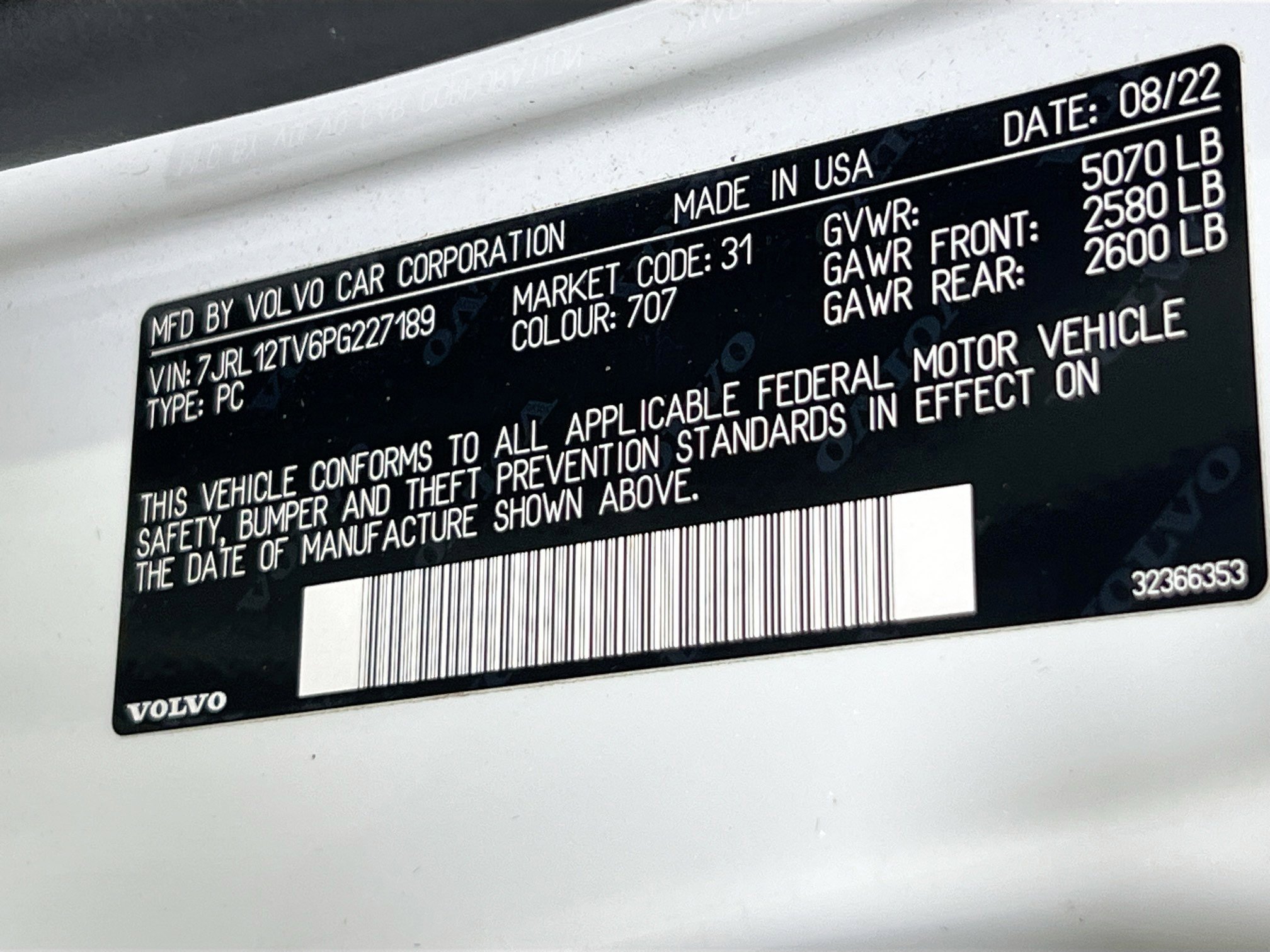 Used 2023 Volvo S60 B5 Core w/ Climate Package image 32