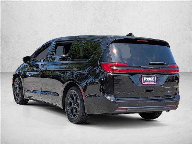 Used 2022 Chrysler Pacifica Limited w/ S Appearance Package image 8