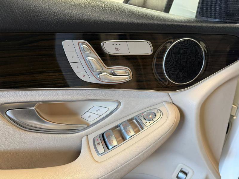 Used 2016 Mercedes-Benz GLC 300 image 16