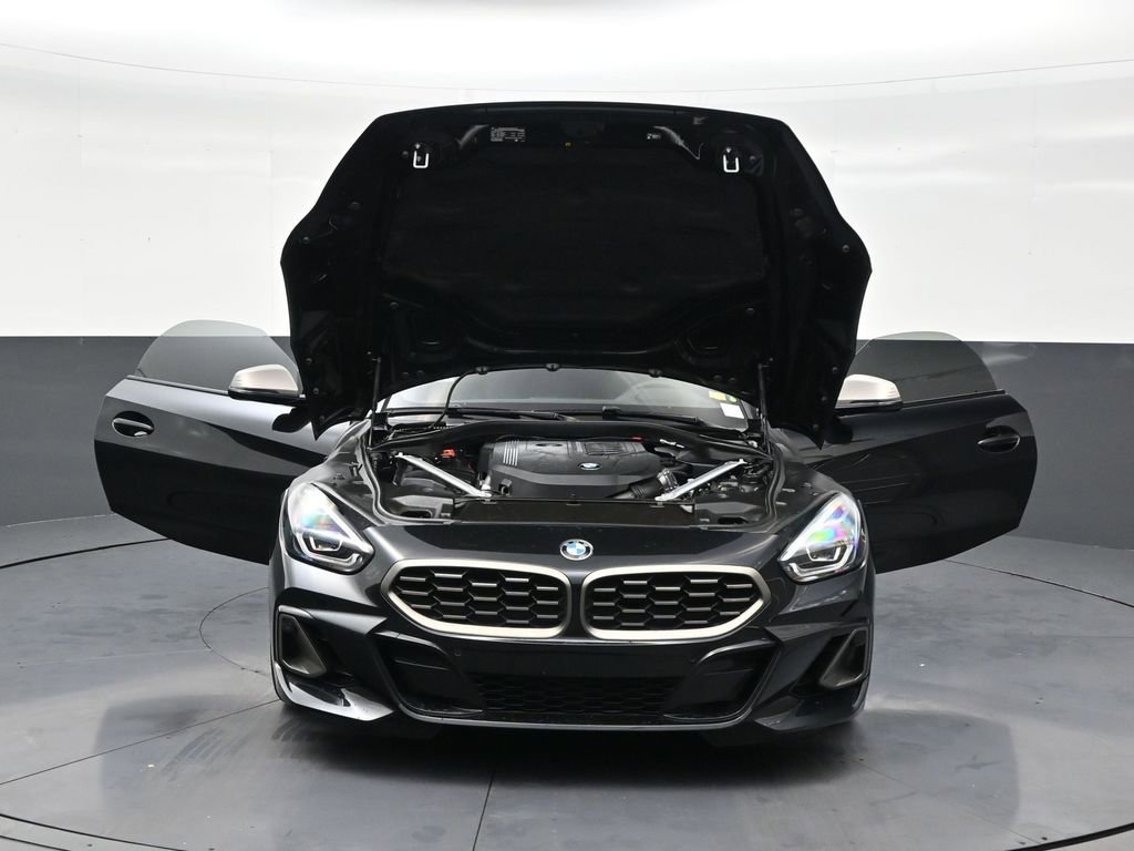 Used 2024 BMW Z4 M40i w/ Premium Package image 34