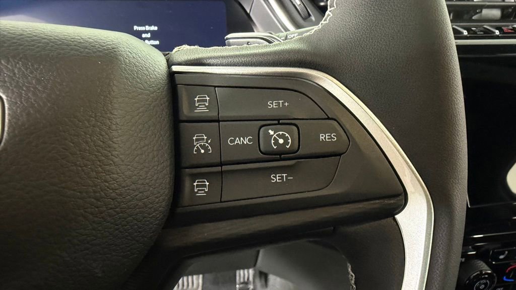 New 2026 Jeep Grand Cherokee L Laredo AWD/4WD image 16