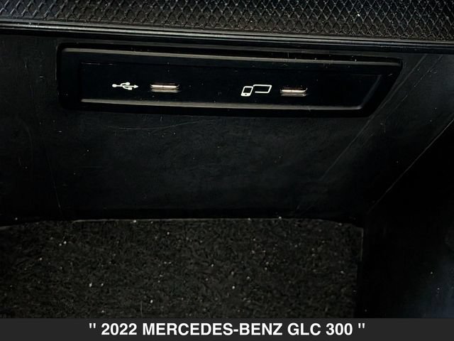 Used 2022 Mercedes-Benz GLC 300 4MATIC image 26