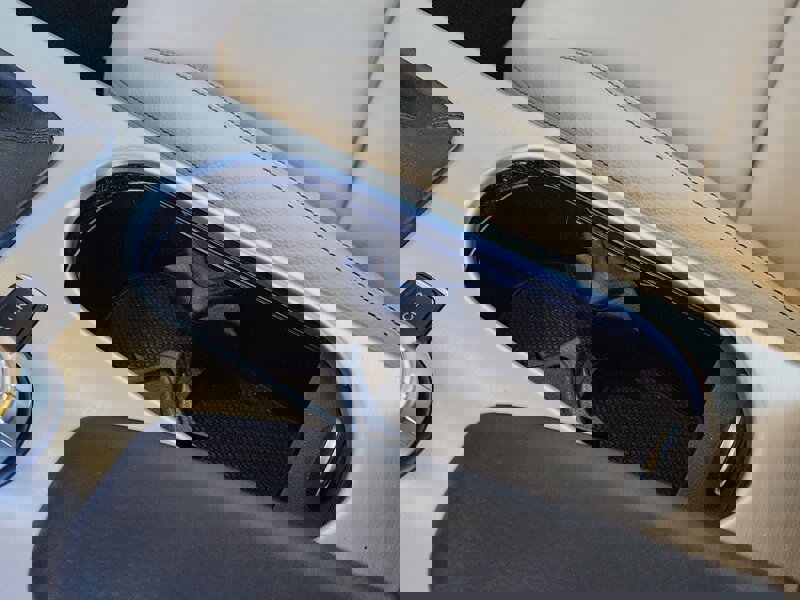 Used 2015 Mercedes-Benz SLK 250 w/ Premium Package image 60