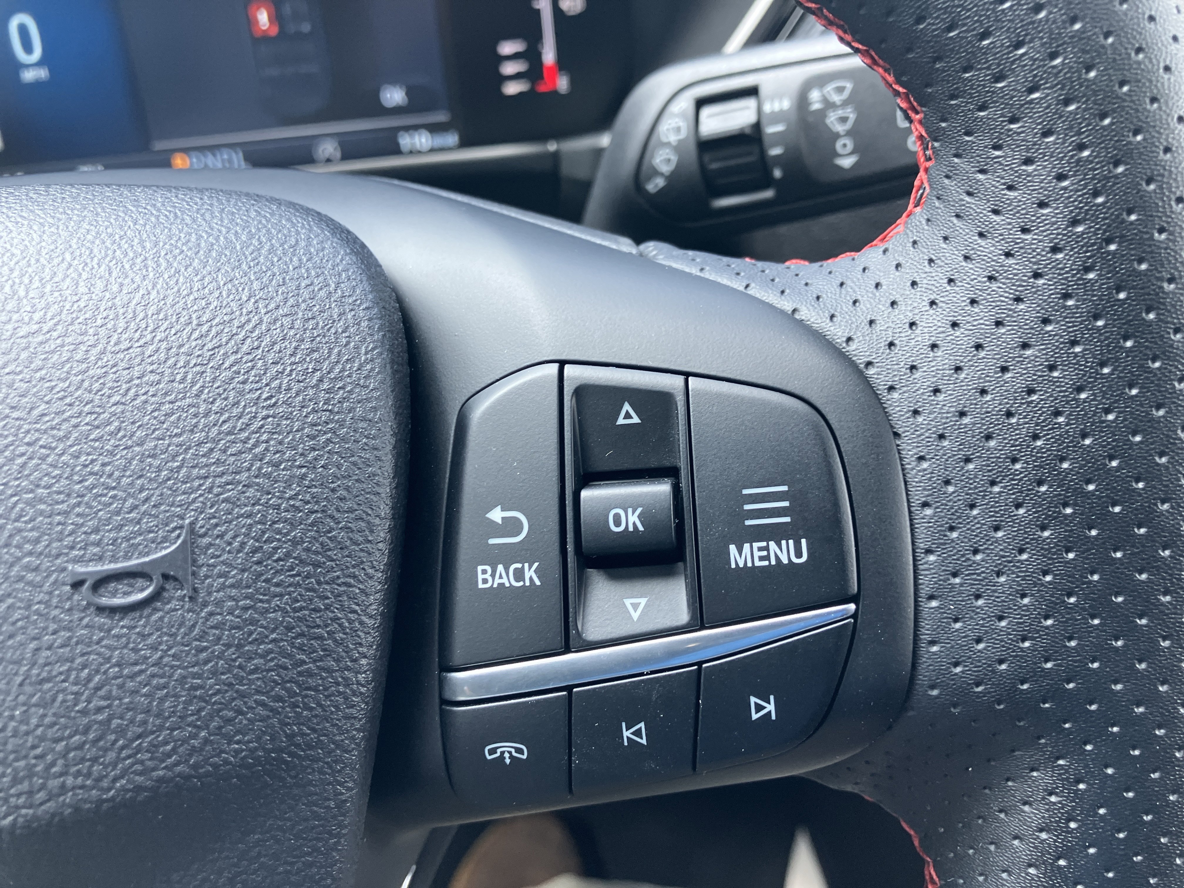 Used 2024 Ford Escape ST-Line w/ Tech Pack #1 image 29