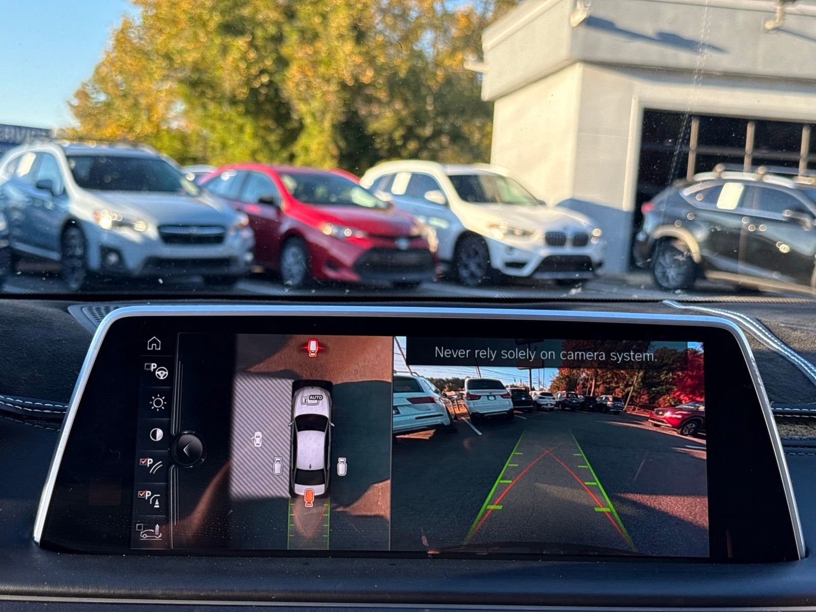 Used 2016 BMW 740i image 23