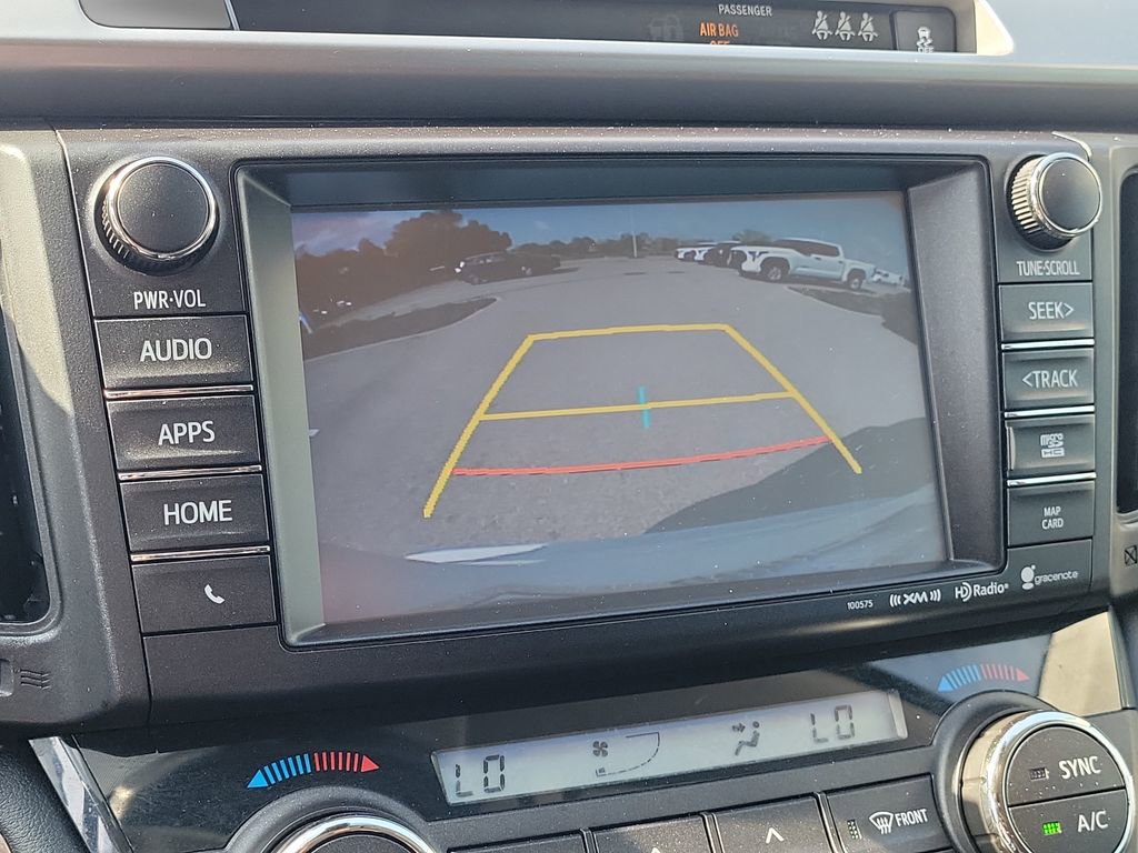 Used 2018 Toyota RAV4 Limited image 25