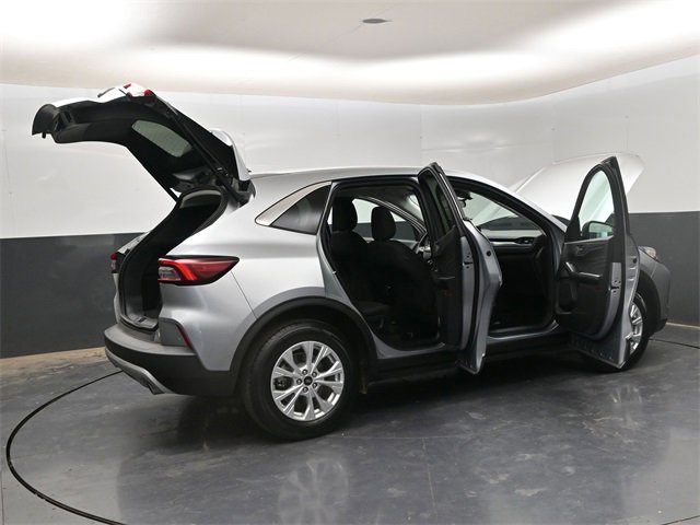 Used 2024 Ford Escape Active w/ Cold Weather Package image 32