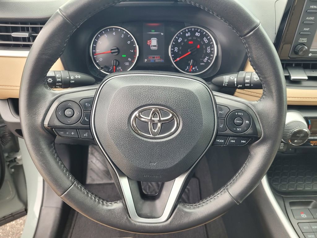 Used 2022 Toyota RAV4 XLE Premium w/ Carpet Mat Package (TMS) image 22