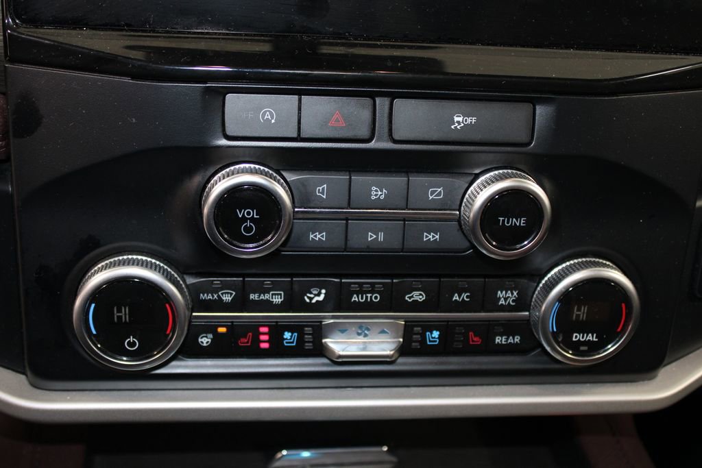 Used 2024 Ford Expedition Limited image 32