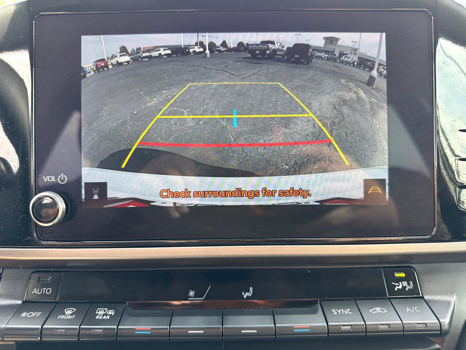 Used 2025 Toyota Camry LE FWD image 19