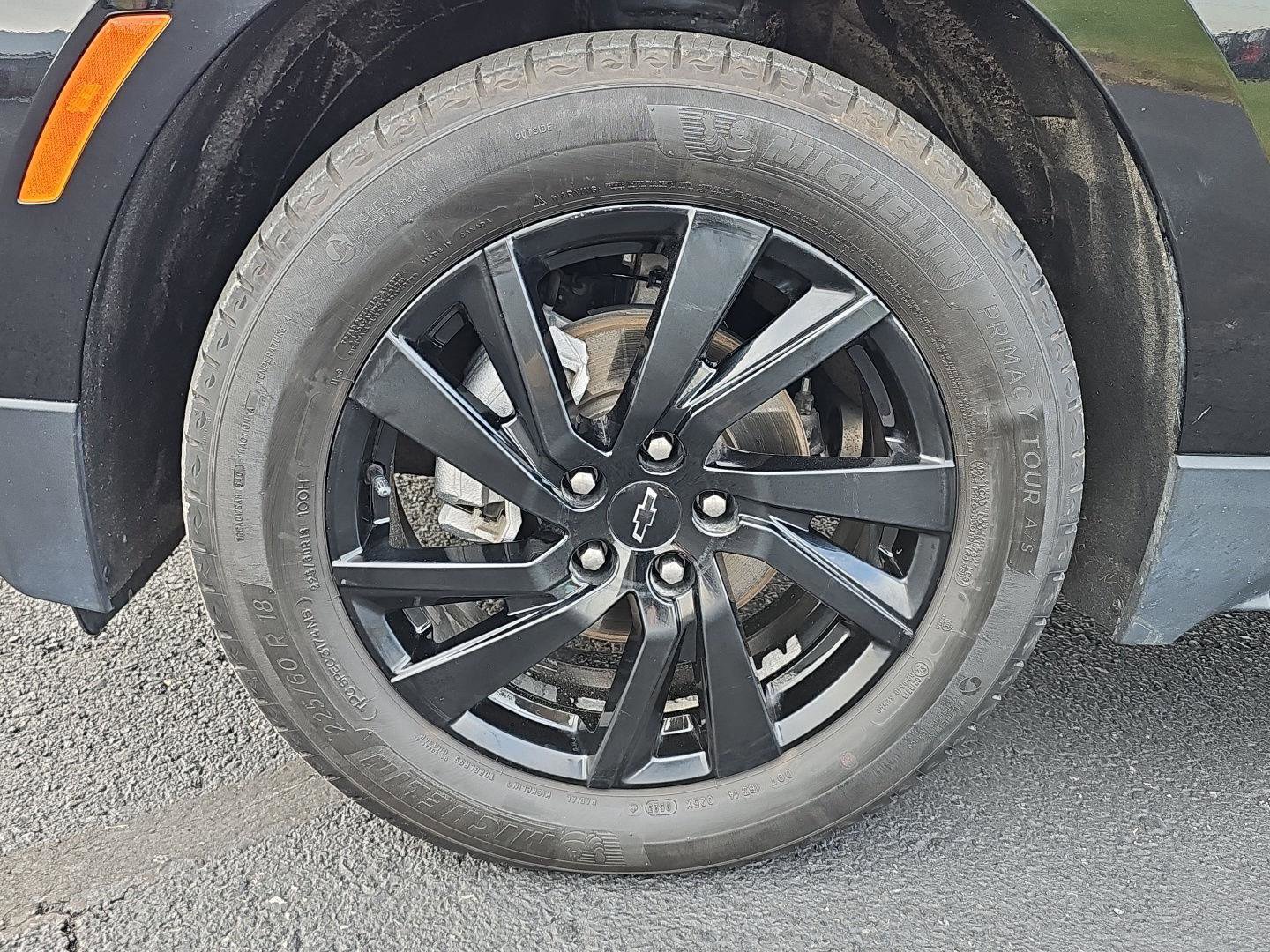 Used 2023 Chevrolet Equinox LS w/ LS Convenience Package image 9