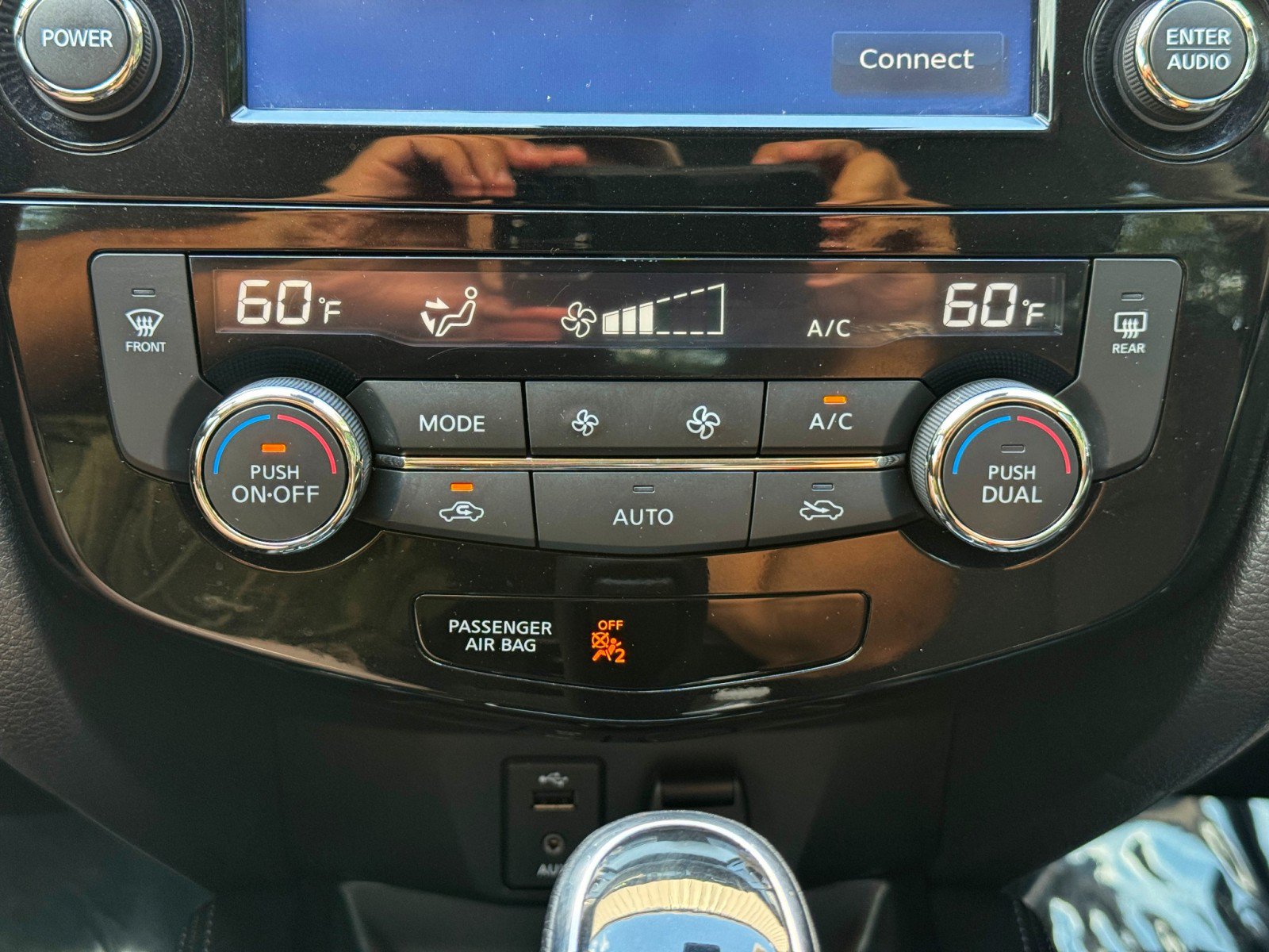 Used 2018 Nissan Rogue Sport SL w/ SL Premium Package FWD image 28