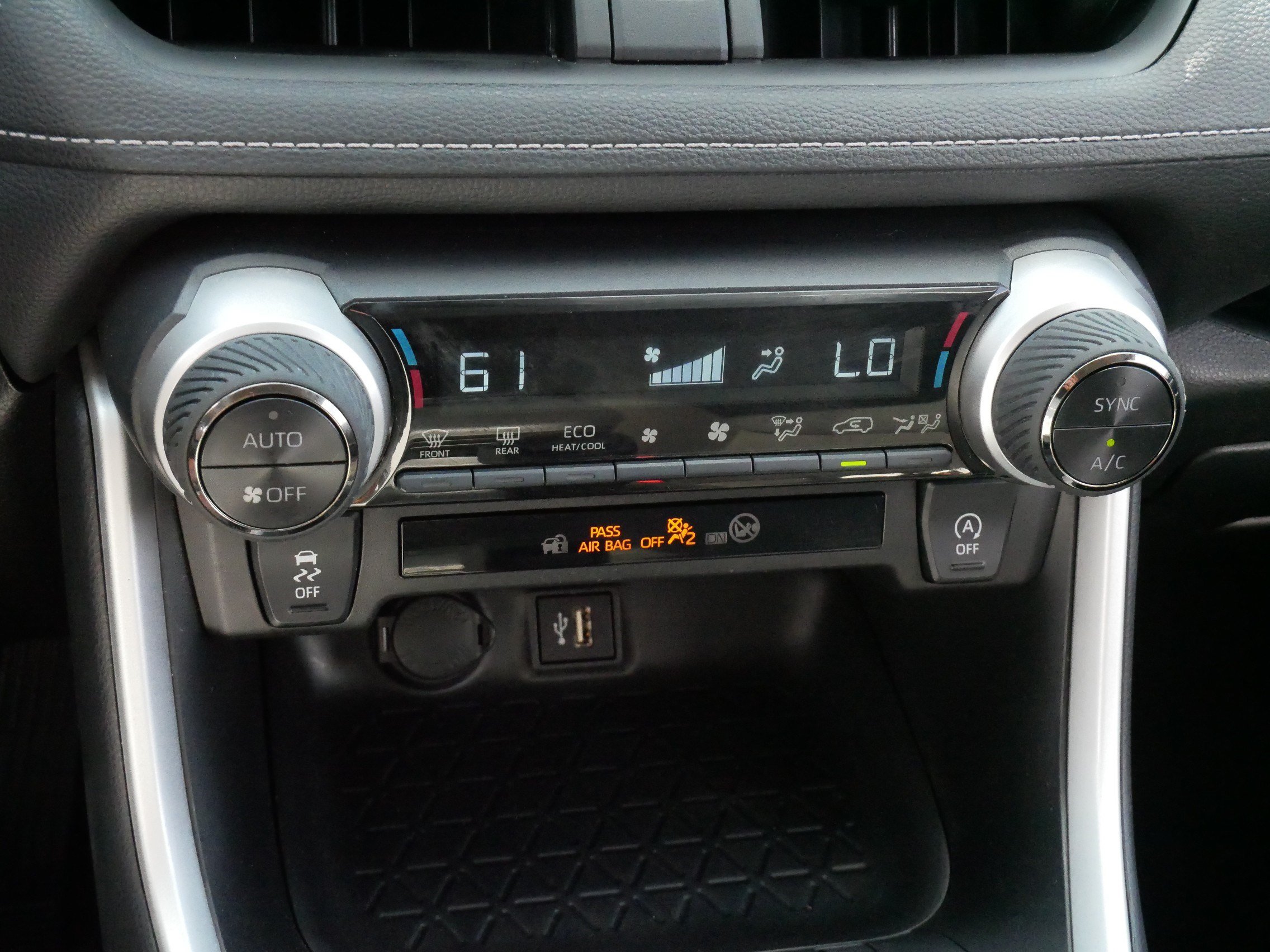 Certified 2025 Toyota RAV4 XLE AWD/4WD image 23