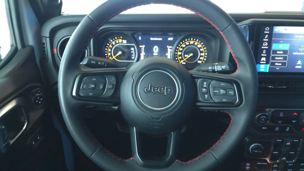 Used 2024 Jeep Gladiator Rubicon image 25